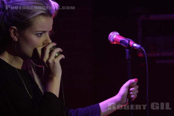 UNDER BYEN - 2008-10-03 - PARIS - La Maroquinerie - 